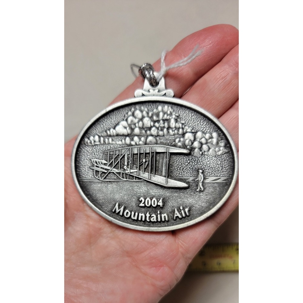 VTG 2004 Mountain Air Pewter Ornament Keepsake 1st In Flight Holiday Series